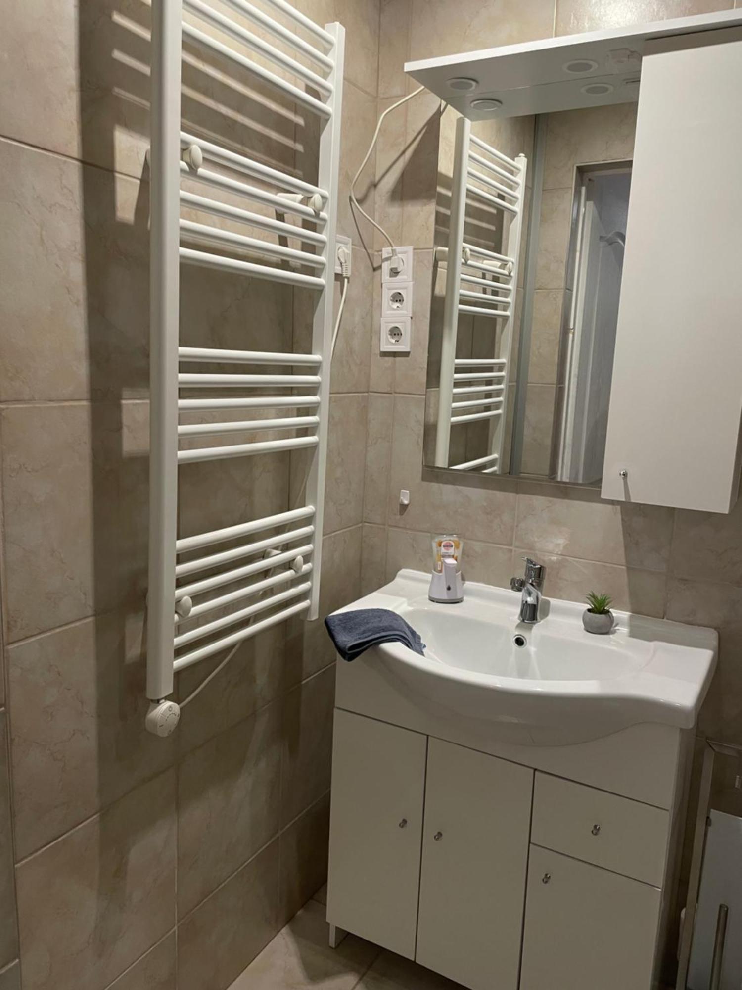 Nani Apartment